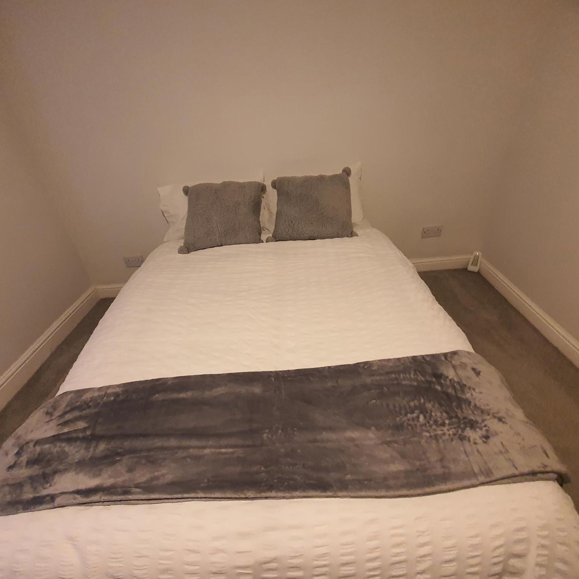 Beautiful And Cozy 2 Bedroom Apartment Билерики Екстериор снимка