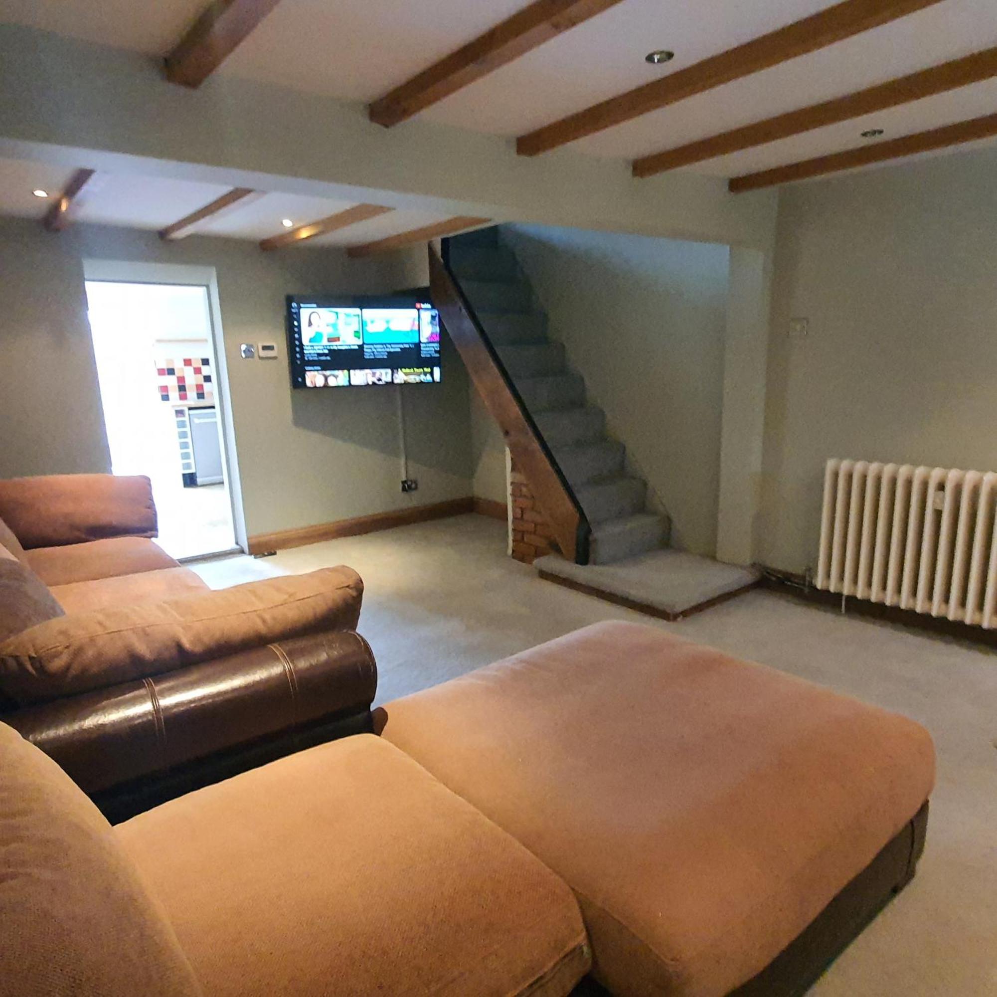 Beautiful And Cozy 2 Bedroom Apartment Билерики Екстериор снимка